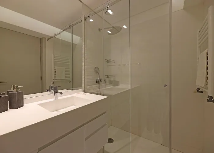 Flh Sa Da Bandeira Modern Apartment Porto