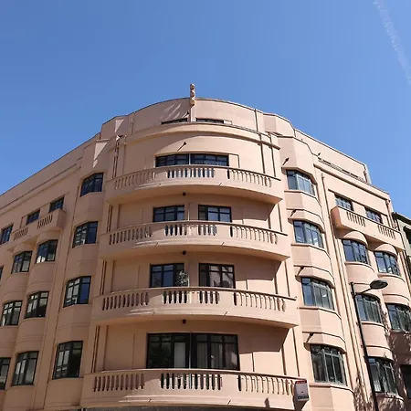 Flh Sá Da Bandeira Modern *