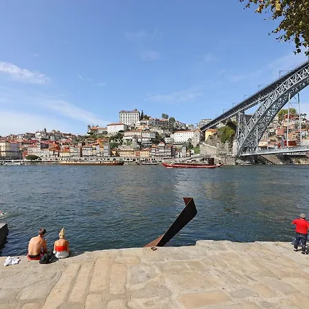 Flh Sá Da Bandeira Modern Apartment Porto